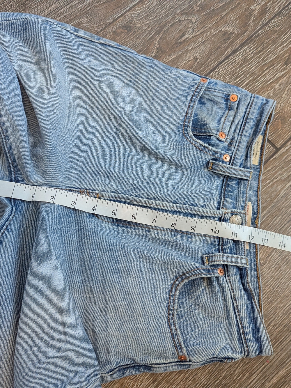 Levi's Ribcage Straight Ankle Jean Size 26 Light Vintage Wash Button Fly Rigid - Picture 7 of 8